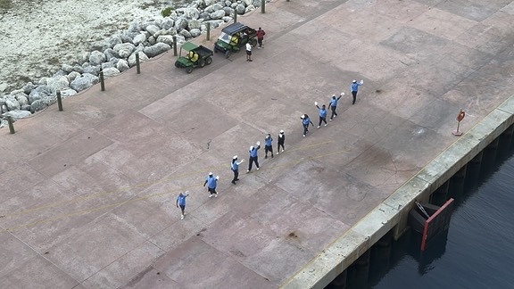 C684E90A-3342-4CB7-B595-14A53199B63D 4 5005 C